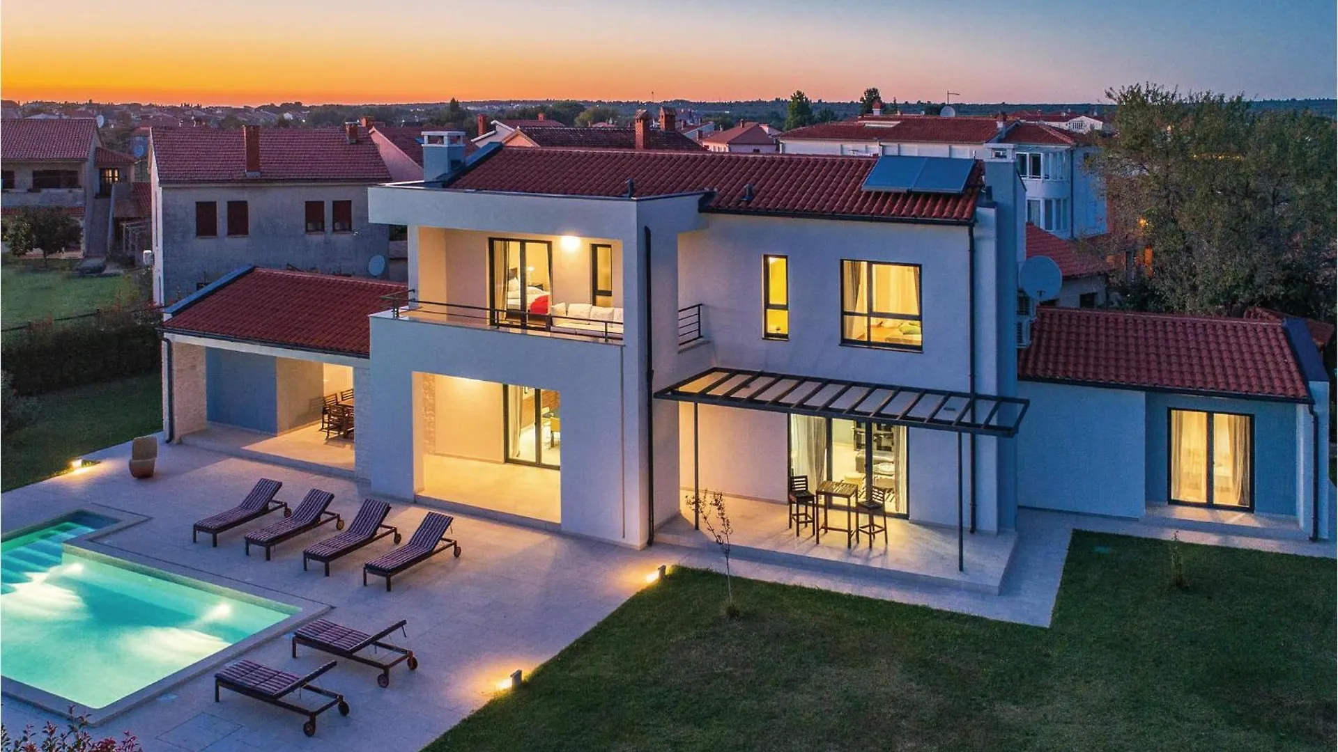 Stunning Home In Valbandon Fondole Horvátország